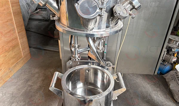double planetary mixing system for high-viscosity materials